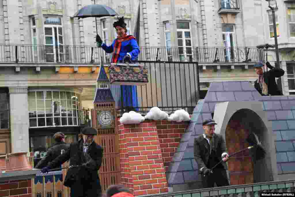 Лондонский новогодний парад 1 января 2017 г. 