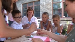 Лицом к событию. "Русские, вы нас предали!" Лицом к событию. "Русские, вы нас предали!"