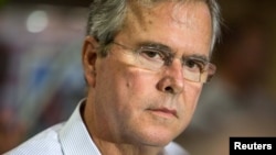 На снимке: Джеб Буш