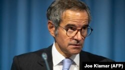 Раніше цього року голова МАГАТЕ Рафаель Гроссі посередником домовленості, за якою Тегеран дозволяв камерам МАГАТЕ продовжувати працювати всередині ядерних об’єктів