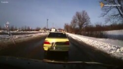 Момент вибуху біля автобусу під Волновахою (відео) Момент вибуху біля автобусу під Волновахою (відео)