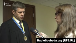 Суддя Вищого господарського суду України Олександр Сибіга каже, що все своє задекларує