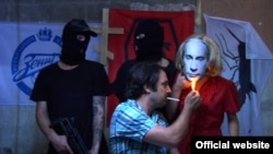 Фрагмент видео группы "Погребенные заживо"