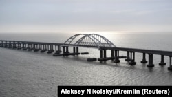 Обмежувальні заходи передбачають заморожування активів і заборону на торговельні операції в Канаді