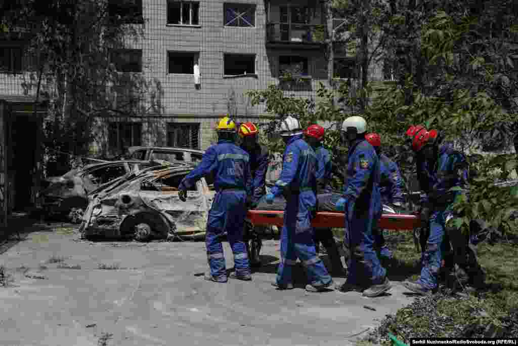 І, на жаль, дістали з-під завалів тіло чергової загиблої людини
