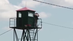 На материк – со смартфоном. КПВВ на админгранице возобновили работу (видео) На материк – со смартфоном. КПВВ на админгранице возобновили работу (видео)