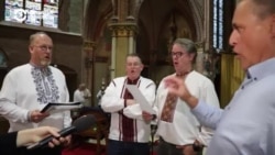 "Голландские казаки" гастролируют по миру с украинской песней, не зная языка "Голландские казаки" гастролируют по миру с украинской песней, не зная языка