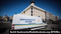 Ілюстраційне фото: перевірка повідомлення про мінування станцій метро «Майдан Незалежності» та «Хрещатик», Київ, грудень 2019 року
