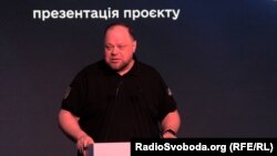«Вчора президією парламенту і ще 35 народними депутатами ми зареєстрували новий проект закону, який зробить «фаст-трек» для прийняття євроінтеграційних законів», – Стефанчук