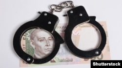 У лютому попереднє формулювання про незаконне збагачення було визнано неконституційним