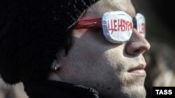 На акции в поддержку постановщиков оперы "Тангейзер" в Новосибирске в 2015 году