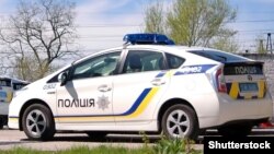 За даними поліції, двоє неповнолітніх братів перебували у кімнаті свого товариша, коли стався вибух