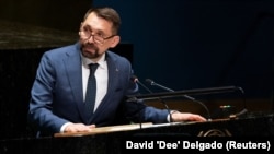 Микола Точицький, на той час заступник міністра закордонних справ України, виступає на Генеральній Асамблеї Організації Об'єднаних Націй під час оглядової конференції Договору про нерозповсюдження ядерної зброї в Нью-Йорку, штат Нью-Йорк, США, 1 серпня 2022 року