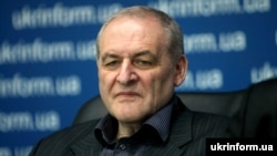 Євген Захаров