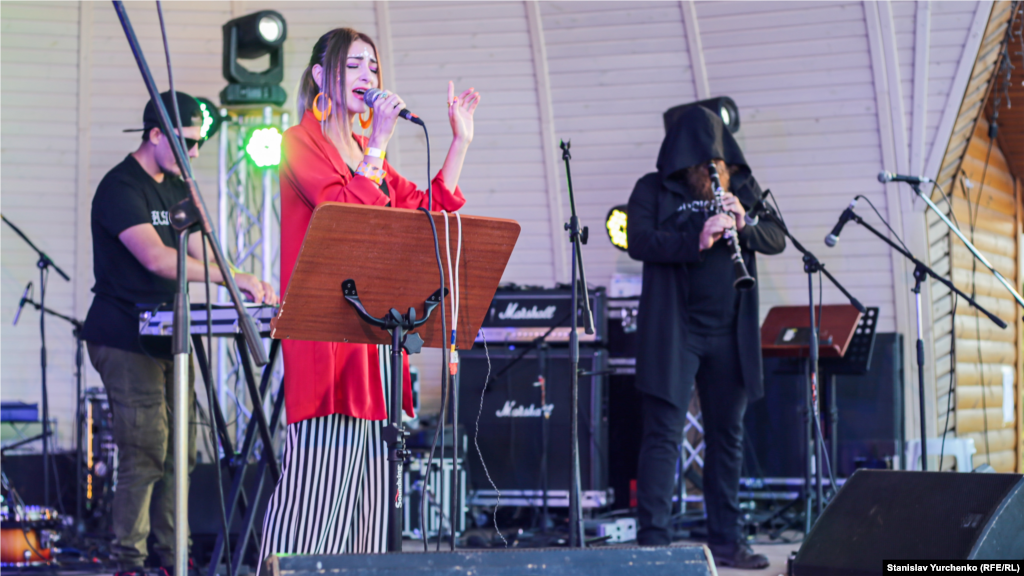 Украинская группа «BusiCama»