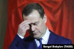 დმიტრი მედვედევი