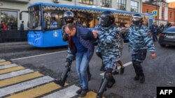 Задержания в центре Москвы, 10 августа 2019