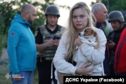 На місці удару. Російська армія під час повітряної атаки пошкодила три дев’ятиповерхові житлові будинки у Смілій. Черкащина. 29 червня 2025 року