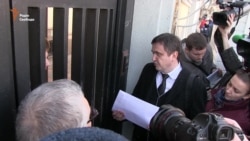 Харків’яни передали Путіну петицію з вимогою звільнити Савченко (відео) Харків’яни передали Путіну петицію з вимогою звільнити Савченко (відео)