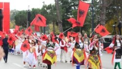 По законам демократии и гор По законам демократии и гор