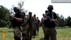 Батальйон «Азов» тренується на території володінь Януковича і хоче передати їх народу Батальйон «Азов» тренується на території володінь Януковича і хоче передати їх народу