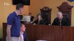 Суд затвердив угоду зі слідством єдиного підозрюваного у «справі рюкзаків Авакова» Литвина Суд затвердив угоду зі слідством єдиного підозрюваного у «справі рюкзаків Авакова» Литвина