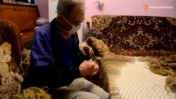 Запорізький волонтер з інвалідністю допомагає АТО Запорізький волонтер з інвалідністю допомагає АТО