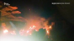 Бійці ЗСУ питною водою гасили пожежу в прифронтовому Новгородському – відео Бійці ЗСУ питною водою гасили пожежу в прифронтовому Новгородському – відео