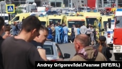 Біля місця нападу