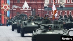 Військовий парад у центрі Москви. 9 травня 2017 року