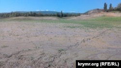 Русло реки Биюк-Карасу выше Белогорского водохранилища