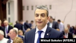 Лев Шлосберг