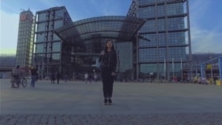 Маршрут по Европе. Железнодорожный вокзал | Видеоуроки «Elifbe» (видео) Маршрут по Европе. Железнодорожный вокзал | Видеоуроки «Elifbe» (видео)