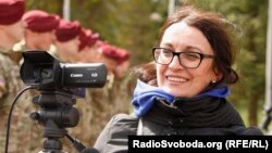 Опівночі 30 січня у Львові невідома особа підпалила автомобіль, що належить журналістці Радіо Свобода Галині Терещук