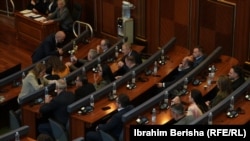 Poslanici Demokratskog saveza Kosova u Skupštini (foto-arhiv)