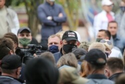 Під час збирання підписів на підтримку кандидатури Світлани Цихановської, дружини блогера Сергія Цихановського. Гродно, 29 травня 2020 року