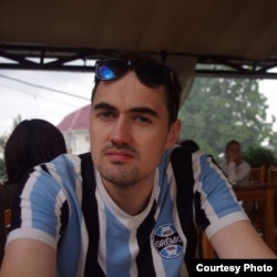 Кріс Ріклтон, оглядач Радіо Азаттик