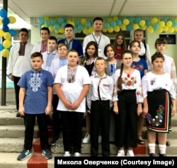 Микола Оверченко, класний керівник 7-го класу. Жукин, Київська область, вересень 2021 року