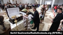 Київ прощається з Любомиром Гузаром