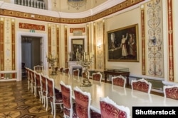 Інтер’єр відновленого палацу гетьмана Кирила Розумовського в Батурині