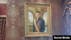 Портрет Сергія Ківалова у «Будинку делегацій»