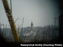 «Дім з хрестом» – храм, з якого бойовики обстрілювали «кіборгів»