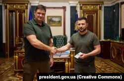 Указ про призначення Янушевича на посаду голови Херсонської області був опублікований 4 серпня