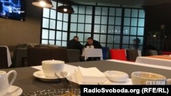 Депутат Грановський та екс-міністр палива та енергетики Володимир Демчишин у ресторані «Інк»