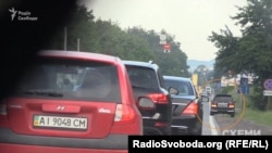 Біля маєтку Пінчука кортеж з авто, якими користується Аваков, зустрів позашляховик, який, як правило, супроводжує кортеж самого олігарха