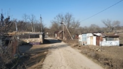 Живописные сельские сараи в Чеботарке