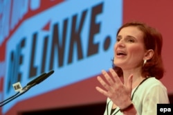 Лідер Лівої партії Катя Кіппінґ виступає на партійному з’їзді (2016 рік)