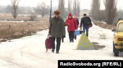 Пункт пропуску у Верхньоторецькому, Донецька область