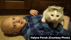 Максим Павук, дитина із рідкісним захворюванням