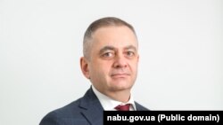 Раніше Гізо Углаву усунули від виконання повноважень за власною заявою.